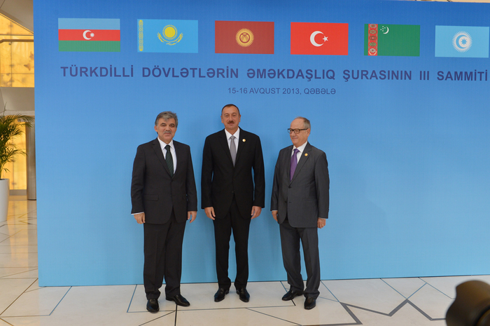 Prezident İlham Əliyev: Türk dünyasının turizm potensialı haqqında birgə sərgi keçirilməlidir (ƏLAVƏ OLUNUB)(FOTO)