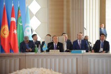 Prezident İlham Əliyev: Türk dünyasının turizm potensialı haqqında birgə sərgi keçirilməlidir (ƏLAVƏ OLUNUB)(FOTO)