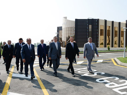 Prezident İlham Əliyev Qaxda Olimpiya İdman Kompleksinin açılışında iştirak edib (FOTO)