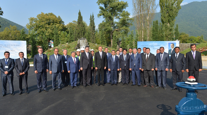 Prezident İlham Əliyev Qax şəhərinin su təchizatı və kanalizasiya sistemləri kompleksinin istifadəyə verilməsi mərasimində iştirak edib (FOTO)