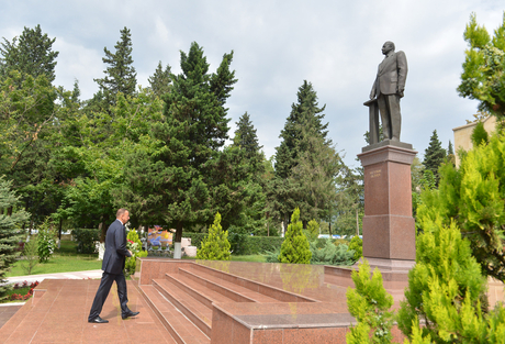 İlham Əliyev Zaqatala rayonuna səfərə gəlib (FOTO)