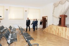 Prezident İlham Əliyev Binəqədi rayonundakı 135 və 248 nömrəli orta məktəblərin binalarının əsaslı təmir və yenidənqurmadan sonrakı vəziyyəti ilə tanış olub (FOTO)