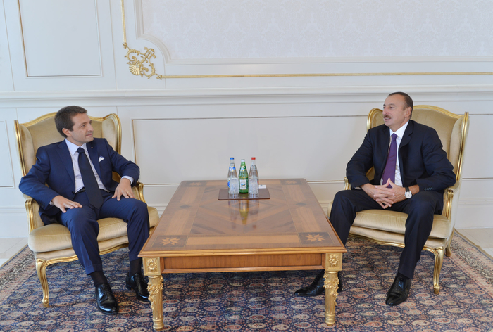 Prezident İlham Əliyev bir sıra ölkələrin Azərbaycandakı səfirlərinin etimadnamələrini qəbul edib (ƏLAVƏ OLUNUB-3) (FOTO)