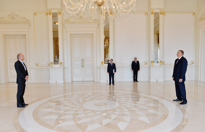 Prezident İlham Əliyev bir sıra ölkələrin Azərbaycandakı səfirlərinin etimadnamələrini qəbul edib (ƏLAVƏ OLUNUB-3) (FOTO)
