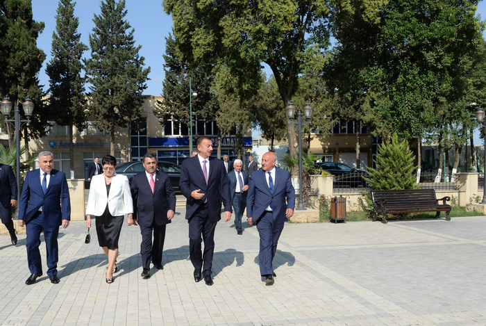 İlham Əliyev: Azərbaycan dövləti çox güclü əsaslar – tarixi, mədəni əsaslar, mənəvi dəyərlər üzərində qurulub (FOTO)