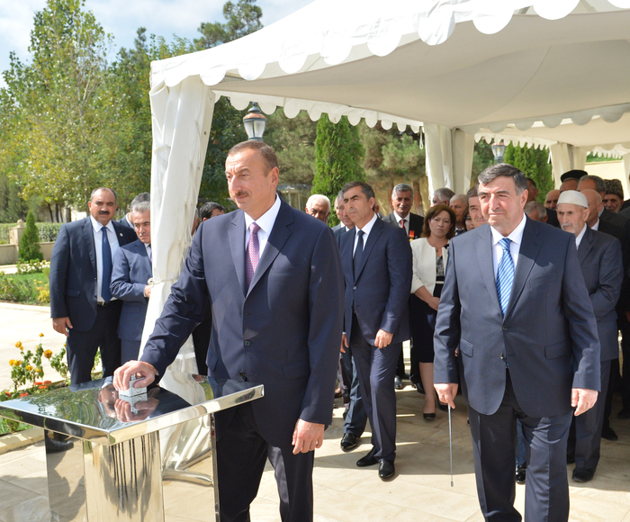 Yardımlı şəhərinə içməli su verilib (FOTO)