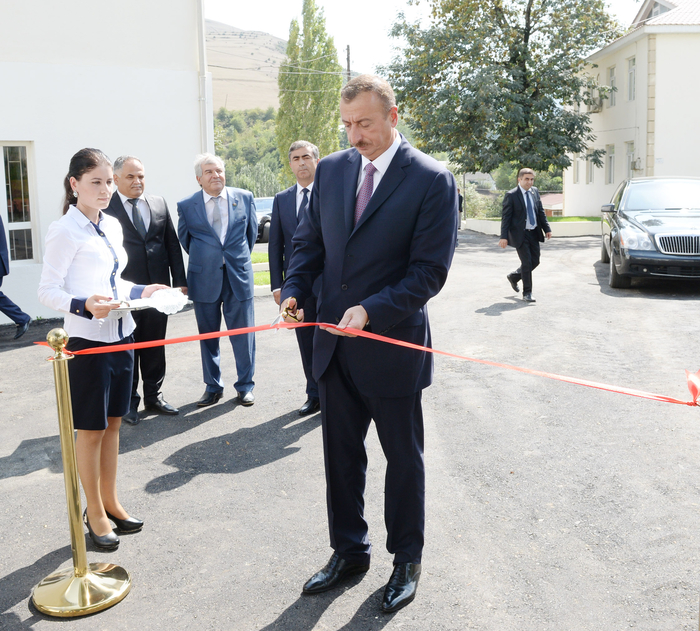 Yeni Azərbaycan Partiyası Yardımlı rayon təşkilatının inzibati binası istifadəyə verilib (FOTO)
