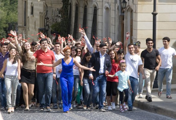 "Mənim Prezidentim" klipinin çəkilişlərində 1000-dən çox gənc iştirak edib (FOTO)