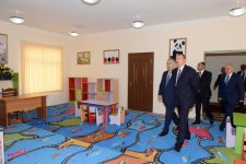 Prezident İlham Əliyev Bərdədə 866 məcburi köçkün ailəsi üçün yeni salınmış məhəllə ilə tanış olub (FOTO)