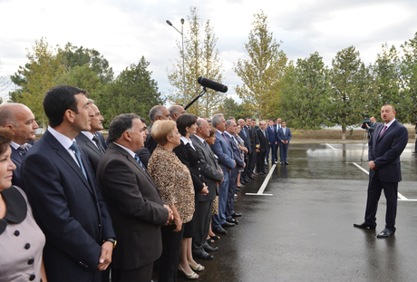 Prezident İlham Əliyev: Azərbaycan artıq dünya miqyasında bir nəqliyyat mərkəzinə çevrilib (FOTO)
