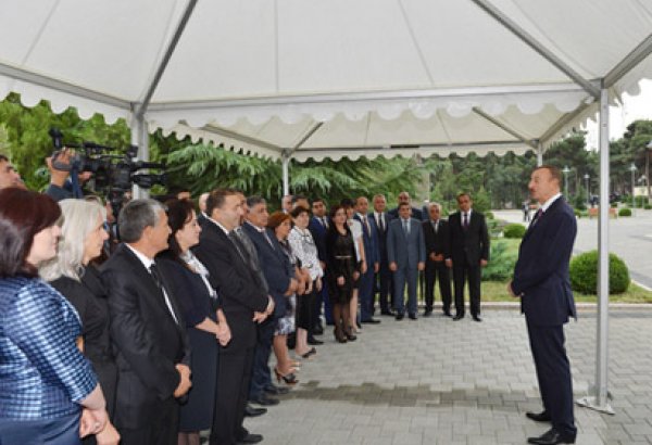 İlham Əliyev Naftalan şəhərinə içməli suyun verilməsi mərasimində iştirak edib (FOTO)
