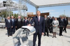 Prezident İlham Əliyev: Heç bir ölkə son 10 il ərzində Azərbaycan qədər inkişaf etməyib və inkişaf etmir (FOTO)
