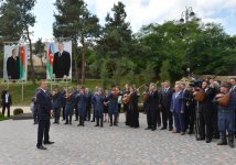 İlham Əliyev Gədəbəy Aşıq Musiqisi Məktəbinin açılışında iştirak edib (FOTO)