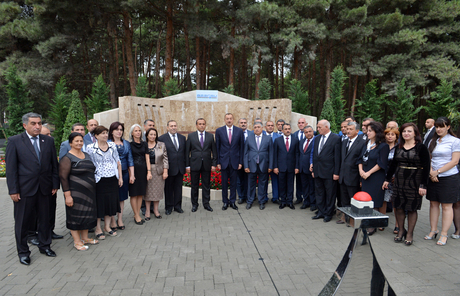 İlham Əliyev Naftalan şəhərinə içməli suyun verilməsi mərasimində iştirak edib (FOTO)