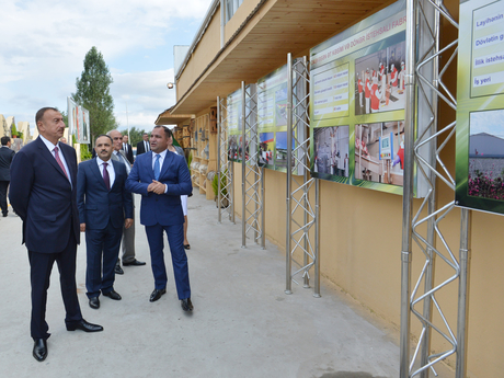İlham Əliyev Gədəbəydə süd emalı zavodu və tərəvəz məhsullarının tədarükü, saxlanılması və satışı kompleksi ilə tanış olub (FOTO)