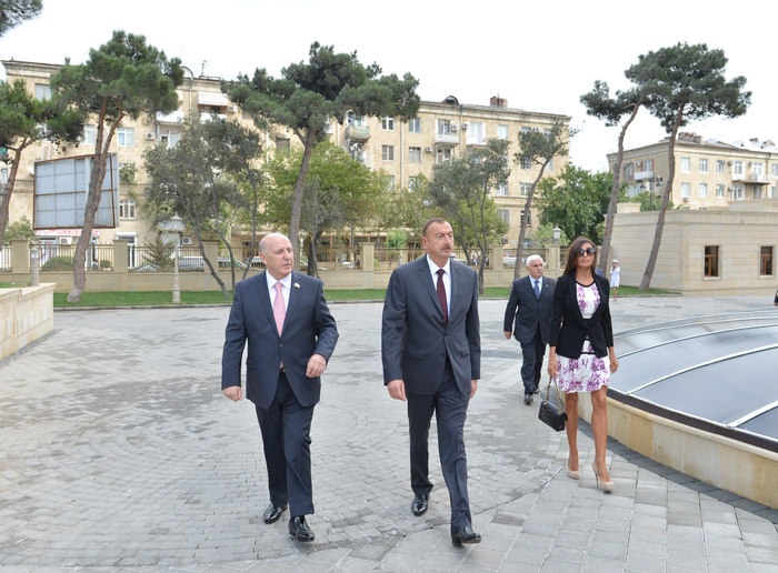 Prezident İlham Əliyev və xanımı Azərbaycan Tibb Universitetinin Tədris-Cərrahiyyə Klinikasının açılışında iştirak ediblər (FOTO)