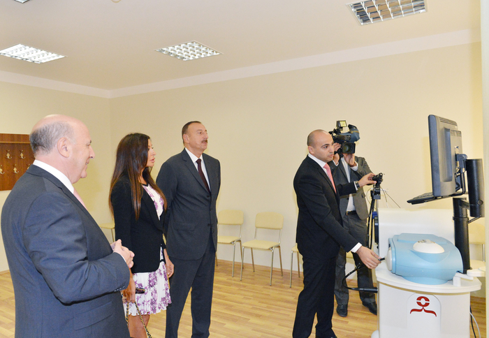 Prezident İlham Əliyev və xanımı Azərbaycan Tibb Universitetinin Tədris-Cərrahiyyə Klinikasının açılışında iştirak ediblər (FOTO)