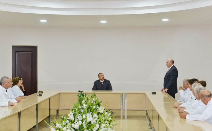 Prezident İlham Əliyev və xanımı Azərbaycan Tibb Universitetinin Tədris-Cərrahiyyə Klinikasının açılışında iştirak ediblər (FOTO)