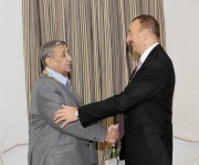 Prezident xalq artisti Arif Məlikova "Heydər Əliyev" ordeni təqdim edib (ƏLAVƏ OLUNUB) (FOTO)
