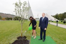 Prezident İlham Əliyev: Gələcəkdə faciələrdən sığortalanmaq üçün erməni faşizminə dünya miqyasında mütləq layiqli qiymət verilməlidir (FOTO)