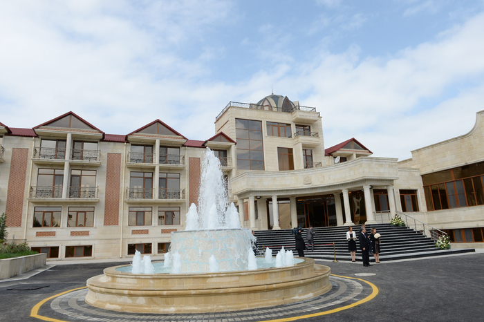 Qubada Azərbaycan Dövlət İqtisad Universitetinin tədris, idman və istirahət kompleksi açılıb (FOTO)