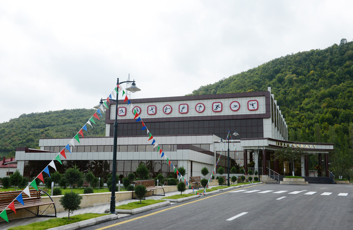 Qubada Azərbaycan Dövlət İqtisad Universitetinin tədris, idman və istirahət kompleksi açılıb (FOTO)