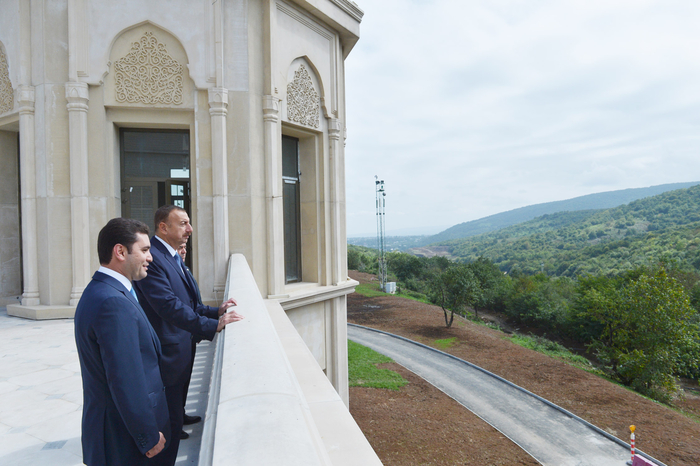 İlham Əliyev və xanımı beşulduzlu "Rixos Quba Azerbaijan" otelində görülən işlərlə tanış olublar (FOTO)