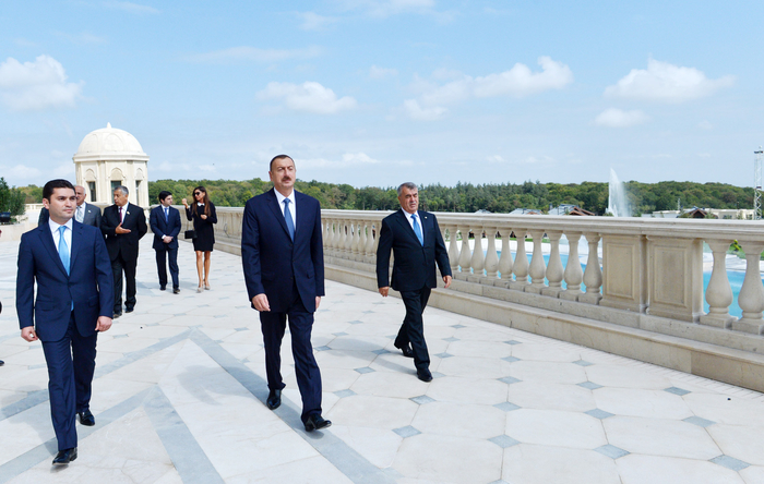 İlham Əliyev və xanımı beşulduzlu "Rixos Quba Azerbaijan" otelində görülən işlərlə tanış olublar (FOTO)