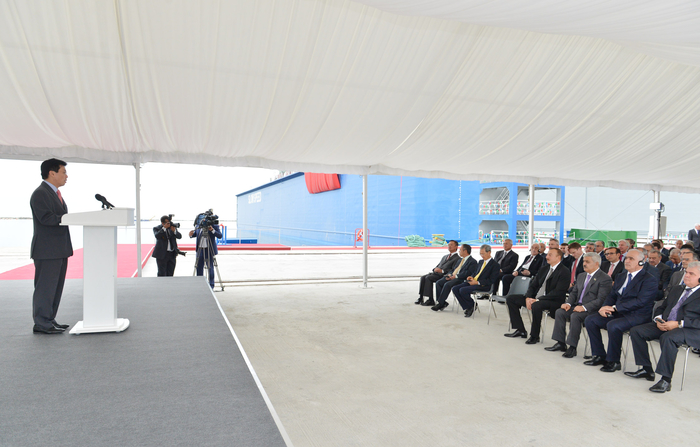 Prezident İlham Əliyev: Azərbaycanın uğurlu neft-qaz siyasəti artıq nəinki bölgə ölkələrində, eyni zamanda, Avropa qitəsində enerji məsələlərinin həllinə də öz töhfəsini verəcək (FOTO)