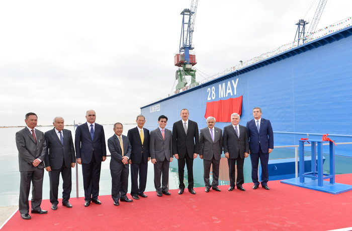 Prezident İlham Əliyev: Azərbaycanın uğurlu neft-qaz siyasəti artıq nəinki bölgə ölkələrində, eyni zamanda, Avropa qitəsində enerji məsələlərinin həllinə də öz töhfəsini verəcək (FOTO)