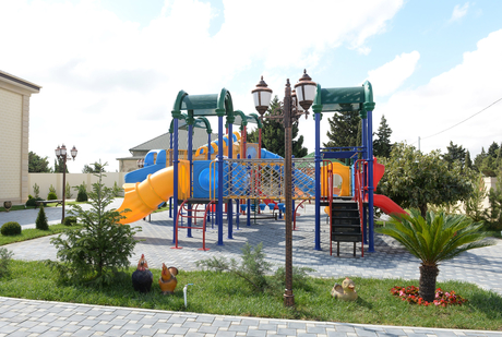 Mehriban Əliyeva Bakının Xəzər rayonunda körpələr evi-uşaq bağçalarının və poliklinikanın açılışında iştirak edib (ƏLAVƏ OLUNUB-2) (FOTO)