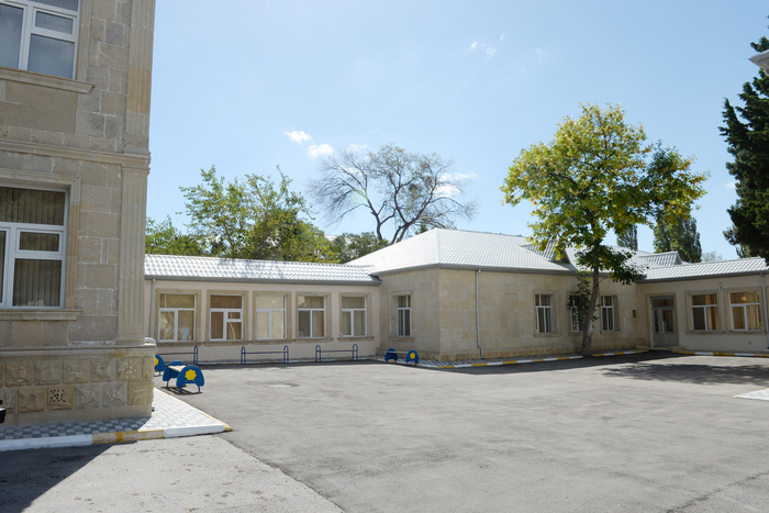 Mehriban Əliyeva Bakıda internat məktəblərinin məzunu olan gənclər üçün yaşayış binasının və uşaq bağçalarının açılışında iştirak edib (FOTO) (ƏLAVƏ OLUNUB)
