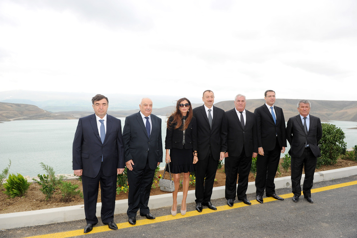 Prezident İlham Əliyev: Son 10 ildə ölkəmiz böyük, şərəfli yol keçib (FOTO)