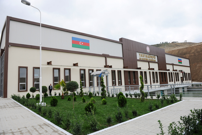 Prezident İlham Əliyev: Son 10 ildə ölkəmiz böyük, şərəfli yol keçib (FOTO)