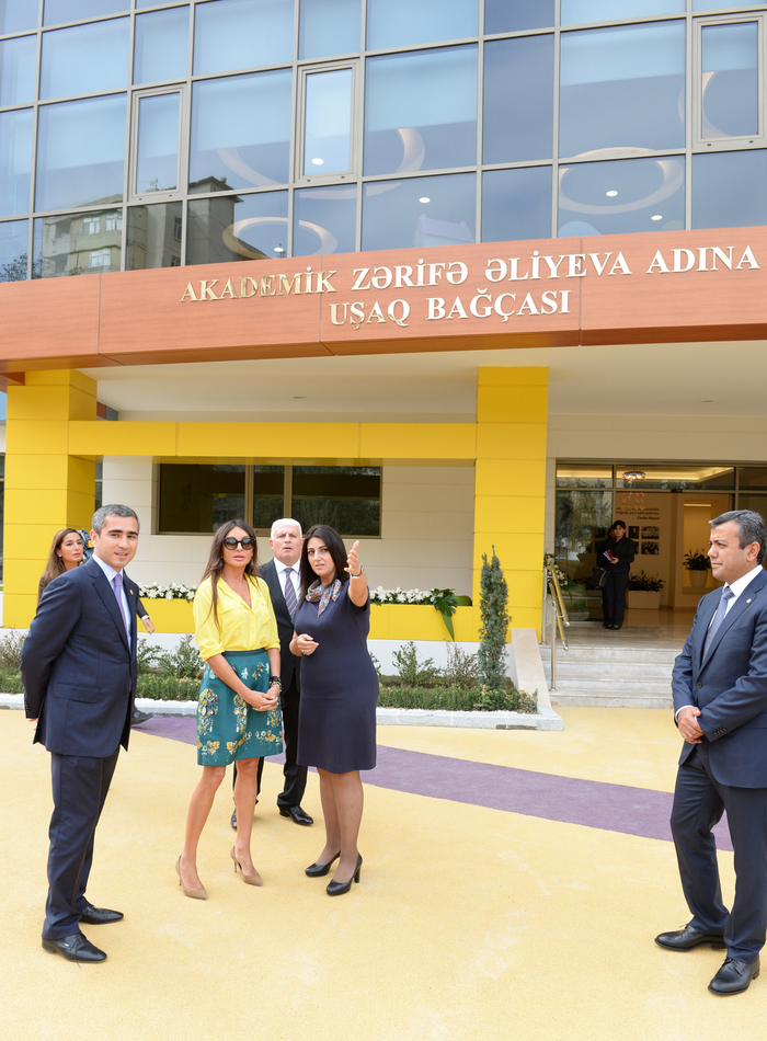 Mehriban Əliyeva Xətai rayonunda akademik Zərifə Əliyeva adına uşaq bağçası üçün tikilmiş yeni binanın açılışında iştirak edib (FOTO)