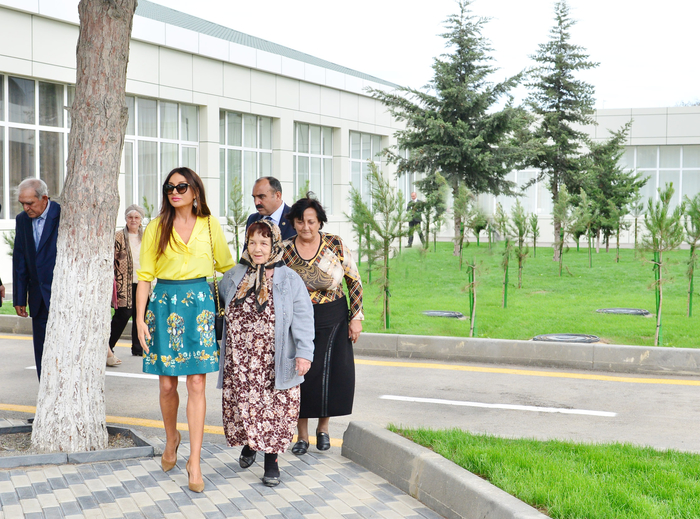 Prezident İlham Əliyev: Bu gün dünyada öz sözünü deyən və vətəndaşlarını daim müdafiə edən güclü Azərbaycan dövləti var (FOTO)