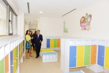 Mehriban Əliyeva Xətai rayonunda akademik Zərifə Əliyeva adına uşaq bağçası üçün tikilmiş yeni binanın açılışında iştirak edib (FOTO)