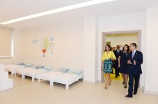 Mehriban Əliyeva Xətai rayonunda akademik Zərifə Əliyeva adına uşaq bağçası üçün tikilmiş yeni binanın açılışında iştirak edib (FOTO)