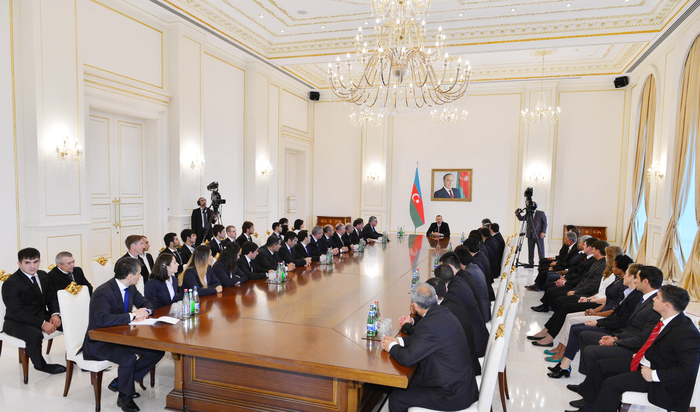 Prezident İlham Əliyev: İdmançılarımızı qələbələrə aparan məhz Vətən sevgisidir  (FOTO)