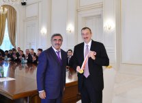 Prezident İlham Əliyev: İdmançılarımızı qələbələrə aparan məhz Vətən sevgisidir  (FOTO)