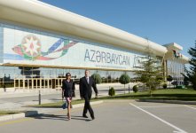 Prezident İlham Əliyev və xanımı “Azərbaycan 10 ildə. Sosial-iqtisadi inkişaf: dövlət proqramlarının icrası” sərgisi ilə tanış olublar (FOTO)