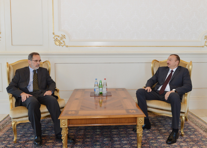 Prezident İlham Əliyev Braziliyanın Azərbaycandakı səfirinin etimadnaməsini qəbul edib