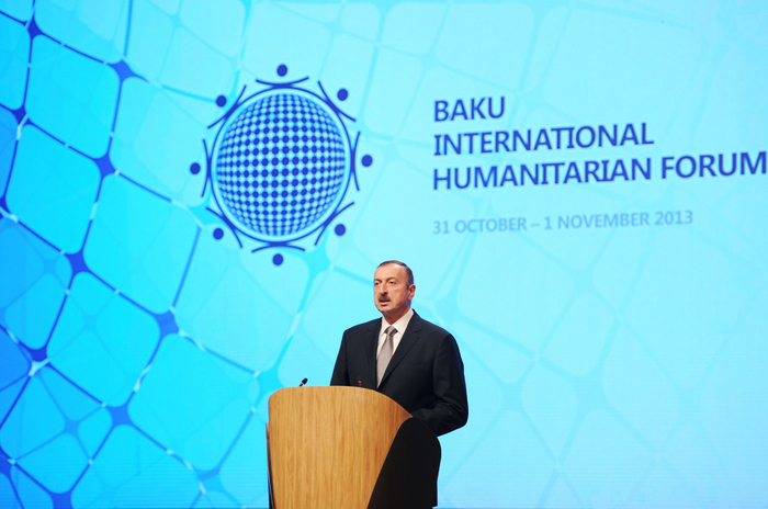 Prezident İlham Əliyev: Bakı beynəlxalq əməkdaşlığın mərkəzlərindən birinə çevrilib (ƏLAVƏ OLUNUB-2) (FOTO)