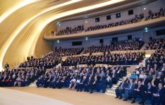 Prezident İlham Əliyev: Bakı beynəlxalq əməkdaşlığın mərkəzlərindən birinə çevrilib (ƏLAVƏ OLUNUB-2) (FOTO)