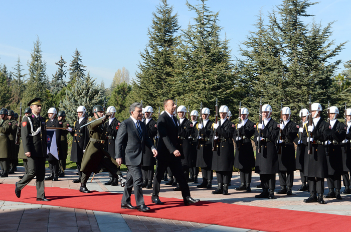 Azərbaycan Prezidenti İlham Əliyevin Ankarada rəsmi qarşılanma mərasimi olub (ƏLAVƏ OLUNUB) (FOTO)