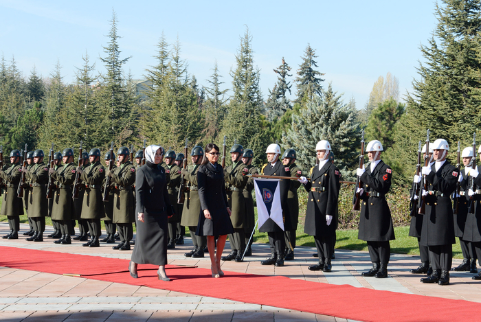 Azərbaycan Prezidenti İlham Əliyevin Ankarada rəsmi qarşılanma mərasimi olub (ƏLAVƏ OLUNUB) (FOTO)