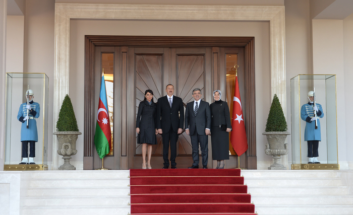 Azərbaycan Prezidenti İlham Əliyevin Ankarada rəsmi qarşılanma mərasimi olub (ƏLAVƏ OLUNUB) (FOTO)