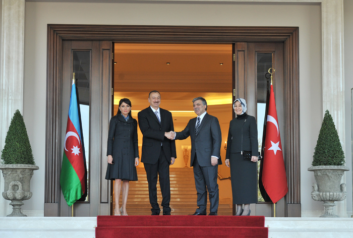 Azərbaycan Prezidenti İlham Əliyevin Ankarada rəsmi qarşılanma mərasimi olub (ƏLAVƏ OLUNUB) (FOTO)