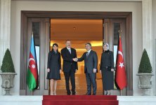 Azərbaycan Prezidenti İlham Əliyevin Ankarada rəsmi qarşılanma mərasimi olub (ƏLAVƏ OLUNUB) (FOTO)