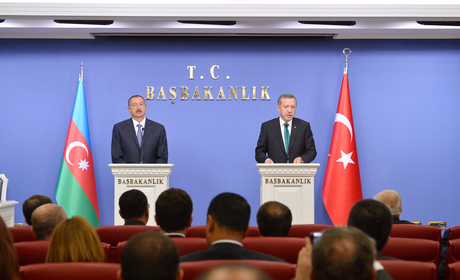 Prezident İlham Əliyev: İyirmi birinci əsr türk dünyasının əsri olacaq - Türkiyə və Azərbaycan bu istiqamətdə liderlik rolunu öz üzərinə götürüb (FOTO)